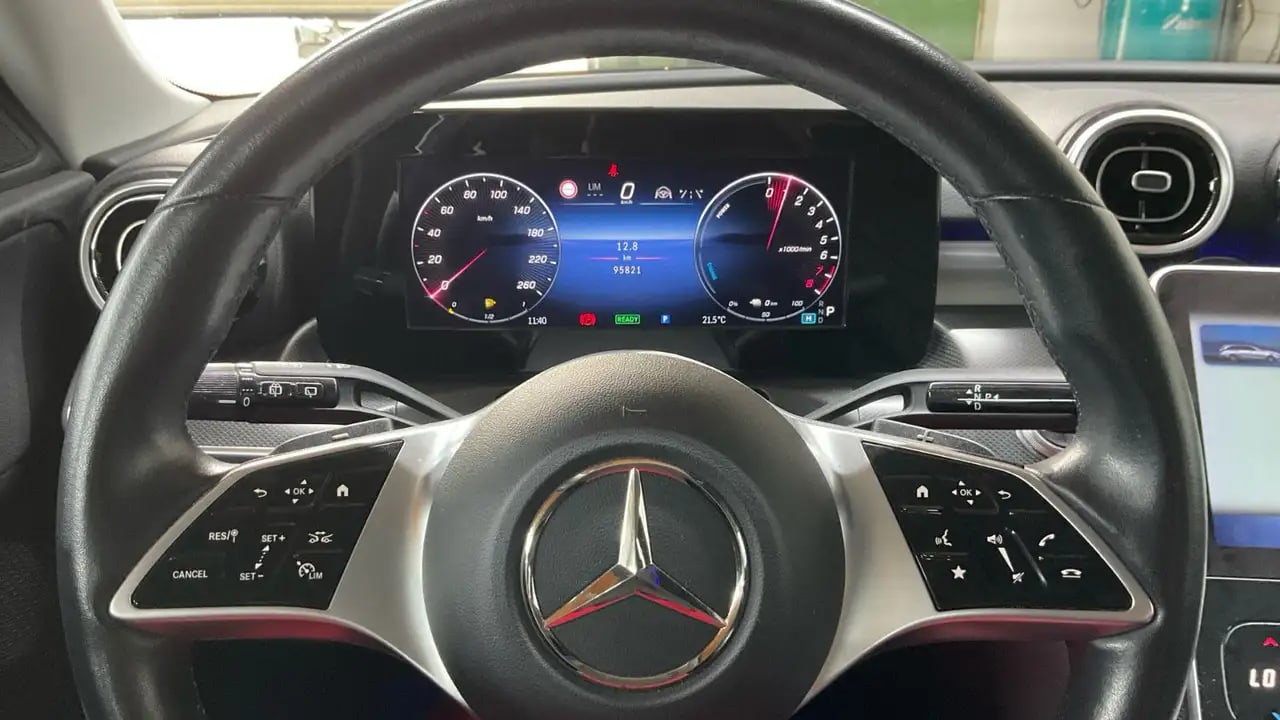Mercedes-Benz C 300 e AHK*Kamera*Distro*LED*Leder*NaviTouch*DA 9