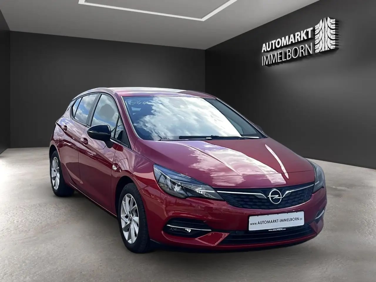 Opel Astra K . Business Kamera*AHK*LED*SHZ*LM*2zonen