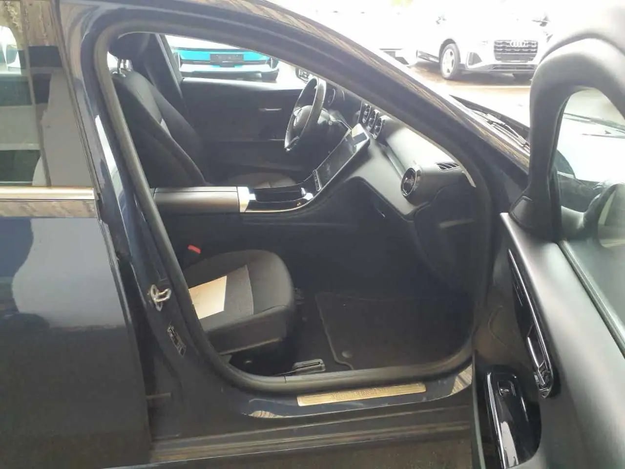 Mercedes-Benz C 200 d AHK*Kamera*LED*Navi+**DAB*SPUR*Display30 6