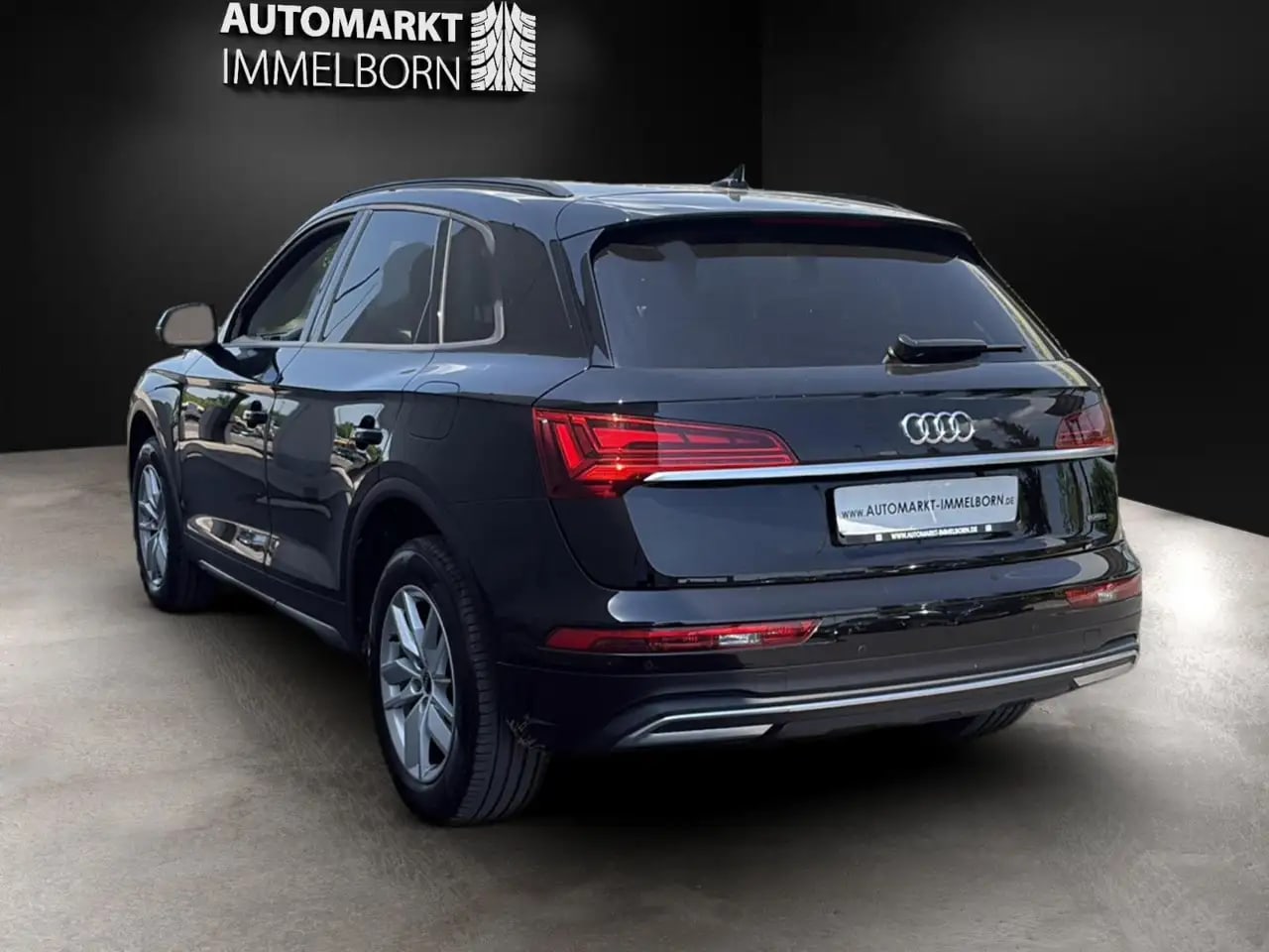 Audi Q5 e quattro Virtual*LED*NaviTouch*SOH100%*AHK 10