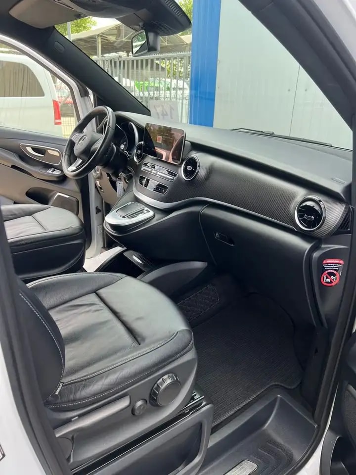 Mercedes-Benz V 300 V300 LANG AMG WEBASTO DISTRONIC LED AHK EL.TÜREN 17