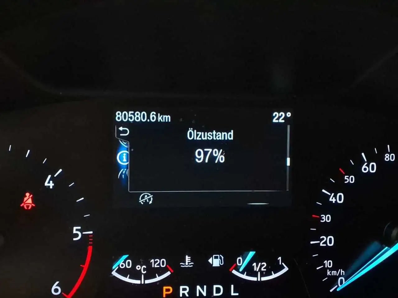 Ford Focus Titanium LED*LM*DAB*NaviGroß*Winterpaket 12