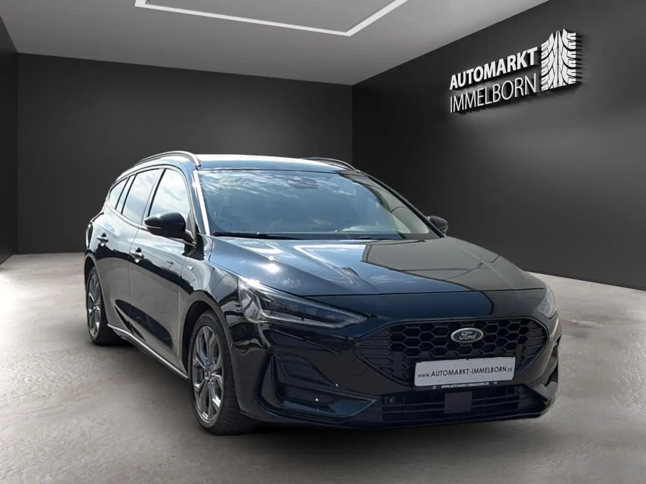 Ford Focus ST-Line X Pano*Matrix*AHK*B&O*ACC*17*Winte 2
