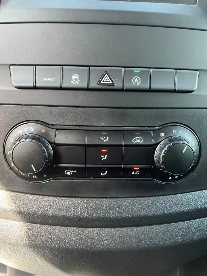 Mercedes-Benz Vito 114 LANG 9G-TR 4x4 ALLRAD KLIMA NAVI KAMERA 18