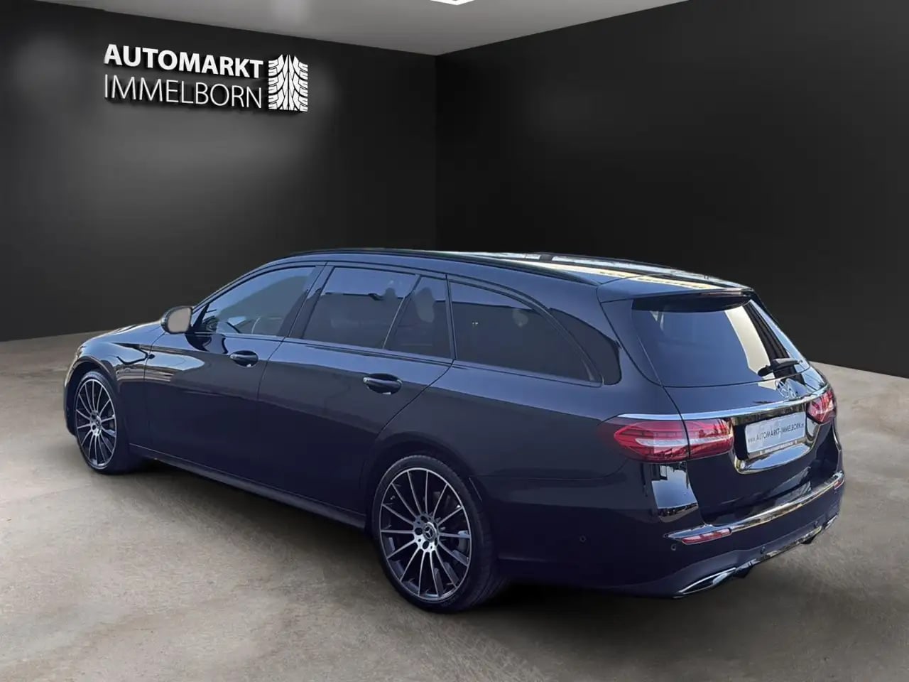 Mercedes-Benz E 400 d AMG 2x 4Matic AHK*S-Dach*Kamera*20*Night 6