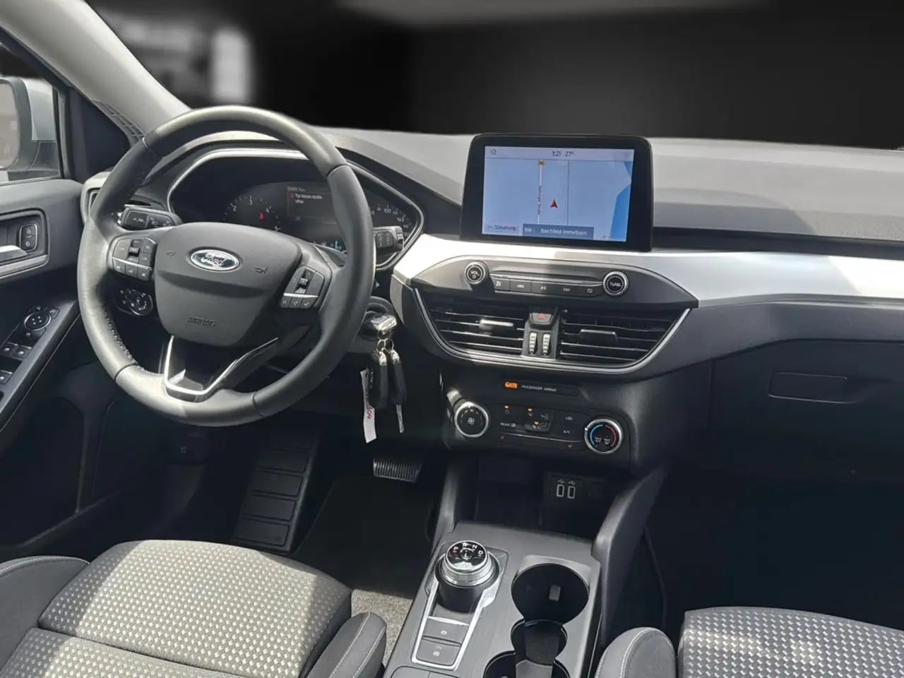 Ford Focus 150ps CoolConnect Kamera*LED*NaviTouch*LM* 12