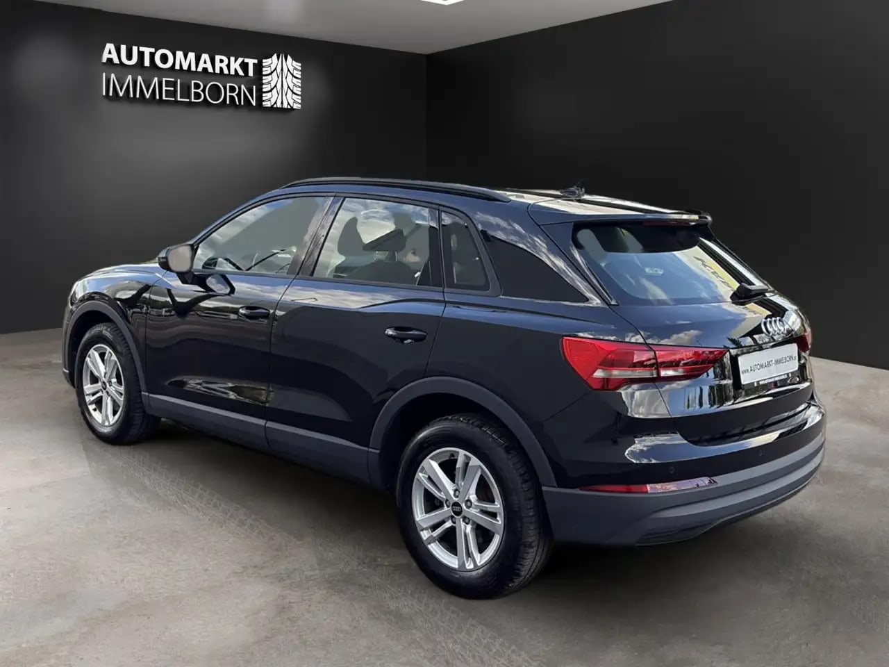 Audi Q3 35 TDI Virtual*LED*NaviTouch*SPUR*VKZ*Tempo*L 6