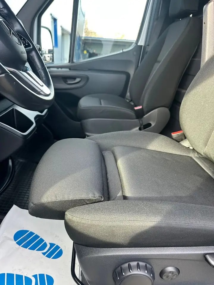 Mercedes-Benz Sprinter 314 AUTOMATIK NAVI TOTWINKEL KAMERA LED 11