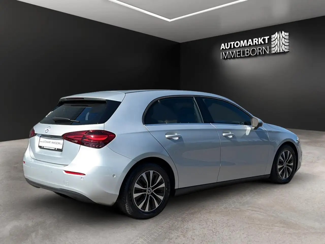 Mercedes-Benz A 200 Kamera*LED*NaviTouch*DigTacho*DAB*1Hand 8