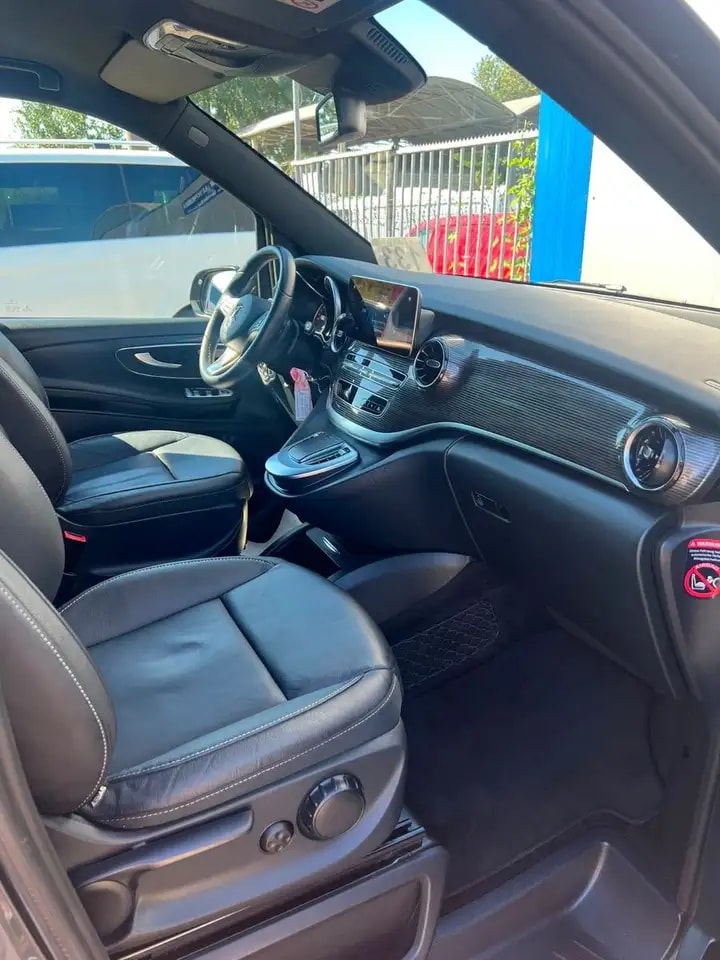 Mercedes-Benz V 250 LANG SPORTPAKET 9G NAVI LEDER LIEGEPAKET 15