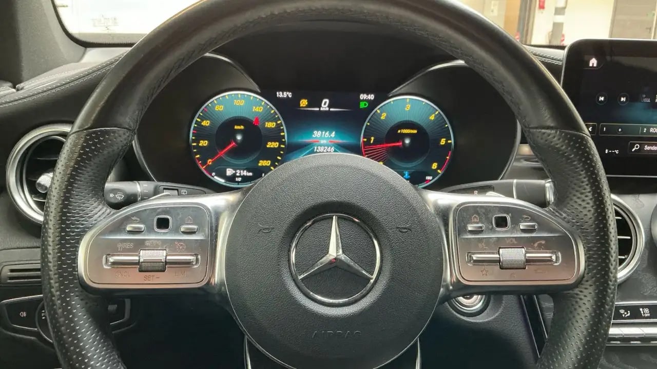 Mercedes-Benz GLC 220 d AMG 2x 20*Memory*STHZG*LED*Alcantara 9