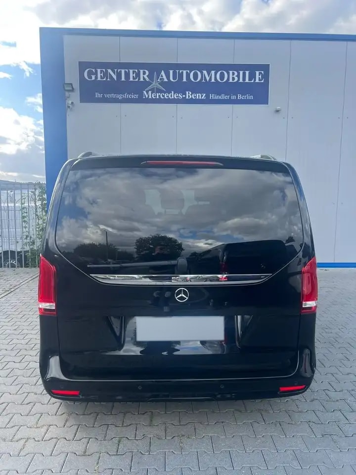 Mercedes-Benz V 220 d 9G KOMPAKT AMG-LINE NIGHPAKET LED AHK 9